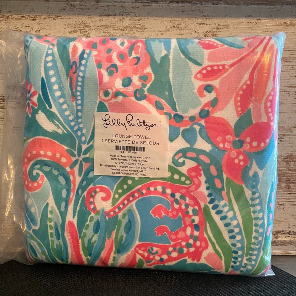 Brand New Lilly Pulitzer Towel